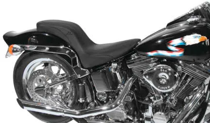 Mustang Black  2 Up DayTripper 1pc Seat