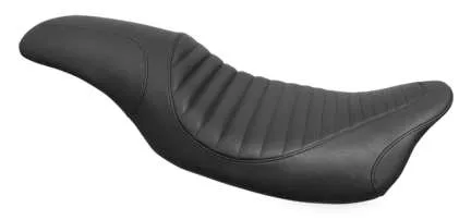 Mustang Black Tuck Roll 2Up Tripper Fastback 1pc Seat 2