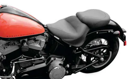 Mustang Black Wide Touring Front Solo Driver Seat