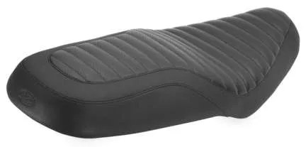 Mustang Black Tuck & Roll 2 Up Classic 1pc Seat