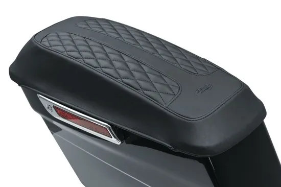 Mustang Black Diamond Stitch Saddlebag Lid Protector Cover
