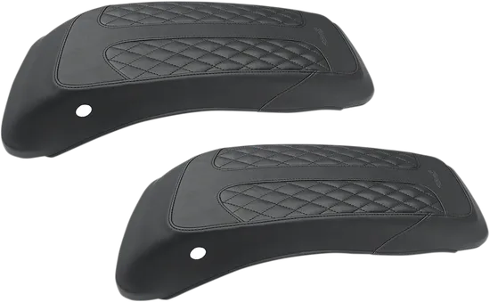 Mustang Black Diamond Stitch Saddlebag Lid Protector Cover