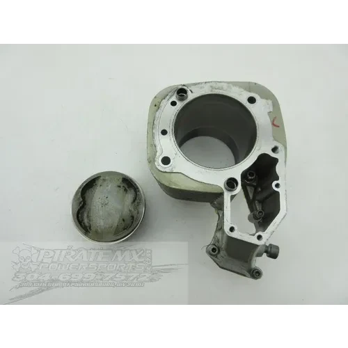 Engine Cylinder Jug W Piston Left 1996 BMW R1100RS 936 3