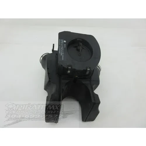 Air Box With Lid 1996 BMW R1100RS 936 3