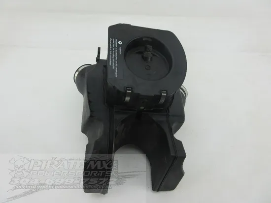 Air Box With Lid 1996 BMW R1100RS 936