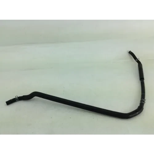 Engine Radiator Cooling Hoses 2005 Suzuki Boulevard C50T 961 16