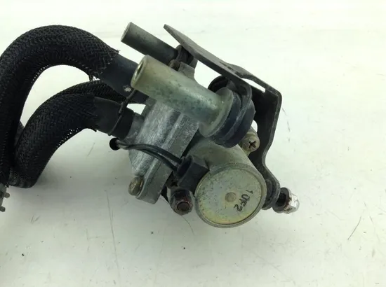 Air Valve Solenoid 2005 Suzuki Boulevard C50T 961