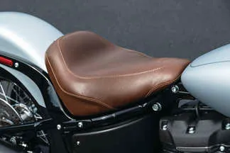 Mustang Brown Wide Tripper Front Solo Driver Seat