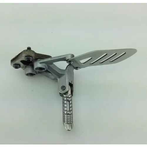 Left Side Rearset Bracket 2006 Suzuki GSXR750 1011 3