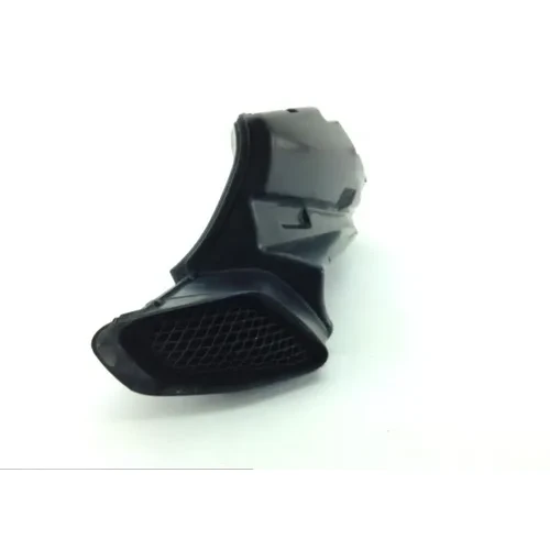 Right Ram Air Intake Duct Tube 2006 Suzuki GSXR750 1026 3