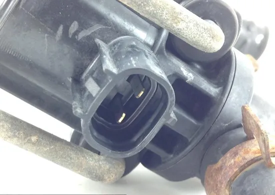 Air Valve Solenoid 2006 Suzuki GSXR750 1026