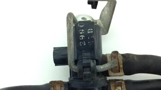 Air Valve Solenoid 2006 Suzuki GSXR750 1026