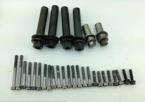 Engine Cylinder Head Complete Rear Yamaha Road Star XV1600ALE 1043