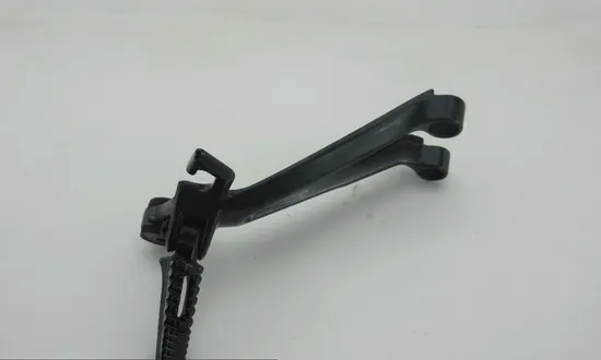 Right Rear Back Passenger Peg Bracket Side 2005 Suzuki GSXR1000 985