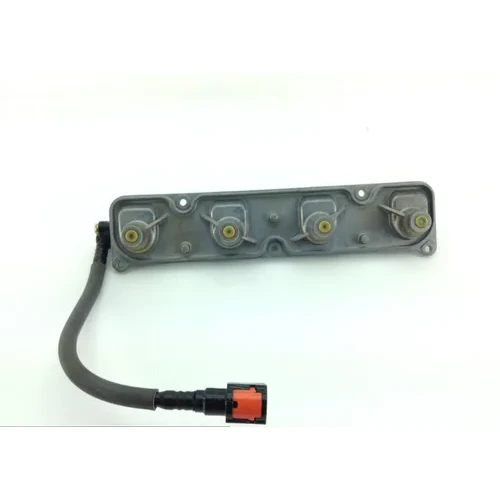 Engine Fuel Priming Rail 2005 Kawasaki Ninja ZX6R ZX636C 1055 5
