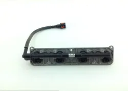 Engine Fuel Priming Rail 2005 Kawasaki Ninja ZX6R ZX636C 1055