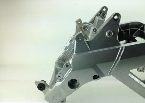 Main Frame Chassis 2004 Suzuki SV650S 1056