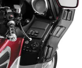 Kuryakyn Dragon Wing Vented Wind Air Deflector Fairing Smoke