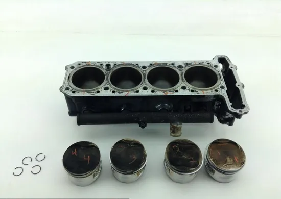 Engine Cylinder Jug W Piston 1999 Kawasaki Concours 1000 ZG1000A 1060