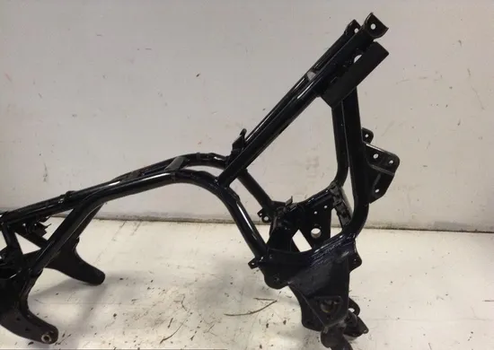Main Frame Chassis EZ 1999 Kawasaki Concours 1000 ZG1000A 1060