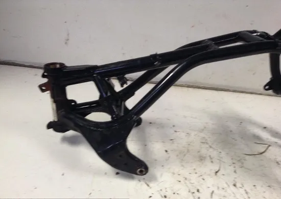 Main Frame Chassis EZ 1999 Kawasaki Concours 1000 ZG1000A 1060