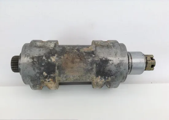 Center Carrier 1998 Polaris Xplorer 400L 1077