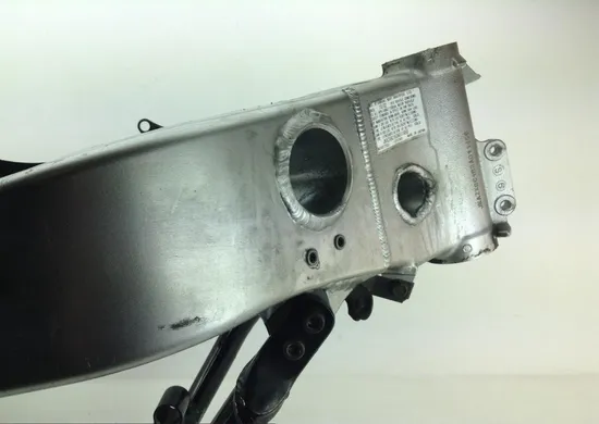 Main Frame Chassis EZ 2003 Kawasaki ZZR1200 1082 x