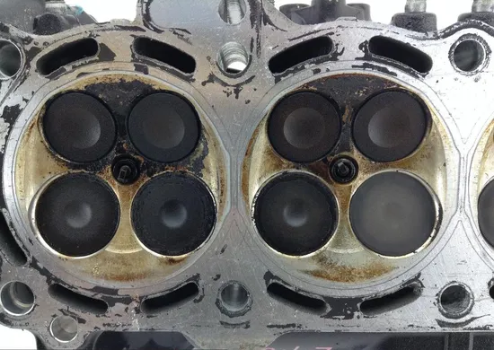 Engine Cylinder Head Complete W Cams Valves 2005 Kawasaki Ninja ZX10R 1094