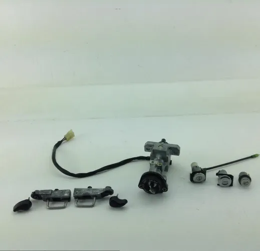 Honda Goldwing GL1800 Lockset Ignition Trunk Tank Gas Cap Key Gold Wing 03