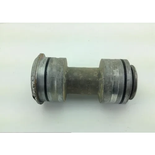 Rear Wheel Axle Bearing Carrier 2009 Yamaha YFZ450 1103A PARTS 3