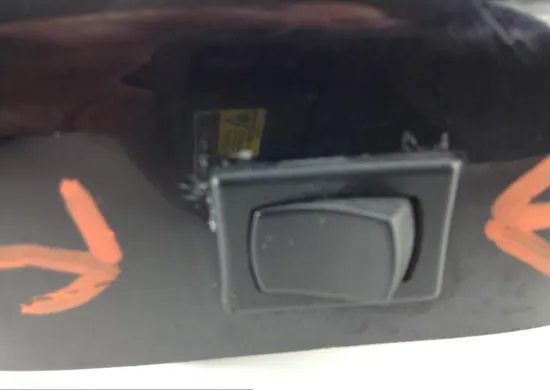 Right Side Cover 2000 Kawasaki Vulcan 1500 VN1500E Classic 1088 x