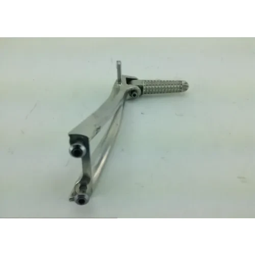 Left Rear Back Passenger Peg Bracket Side 2009 Yamaha YZF R6S 1107A 3