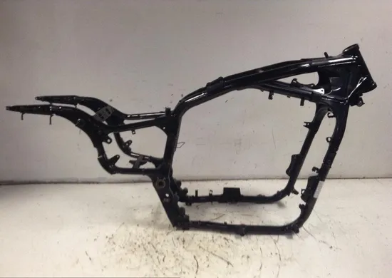 Main Frame Chassis EZ 2003 Kawasaki Vulcan 1500 VN1500L Nomad FI 1137