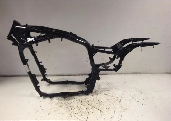 Main Frame Chassis EZ 2003 Kawasaki Vulcan 1500 VN1500L Nomad FI 1137