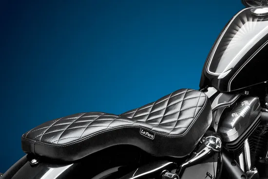 Le Pera Black Diamond Cobra 2up Seat 4