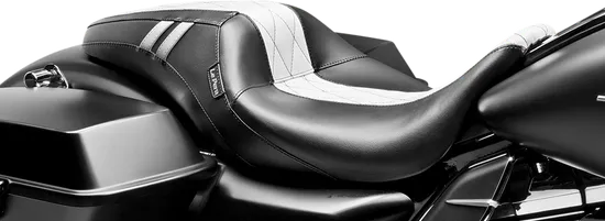 Le Pera White Double Diamond Outcast GT Seat