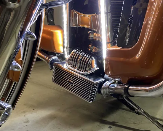 UC Under Regulator Mount Engine Oil Cooler Kit Chrome